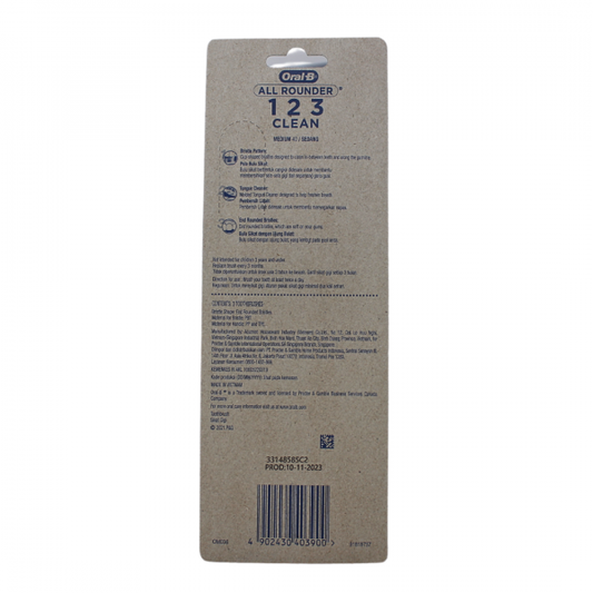 Oral-B Medium Toothbrush 3-Pack - All Rounder Cleaning